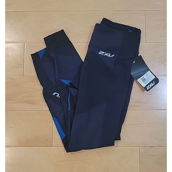 NWT 2XU Women's Fitness Compression Tight with Storage Size M Black Slimming Gym - Picture 1 of 8